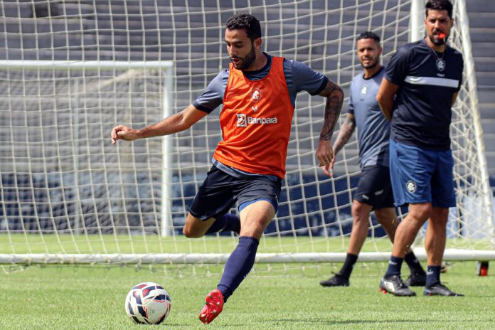 Marcelinho, Maxwell e António Oliveira – Foto: Samara Miranda (Clube do Remo)