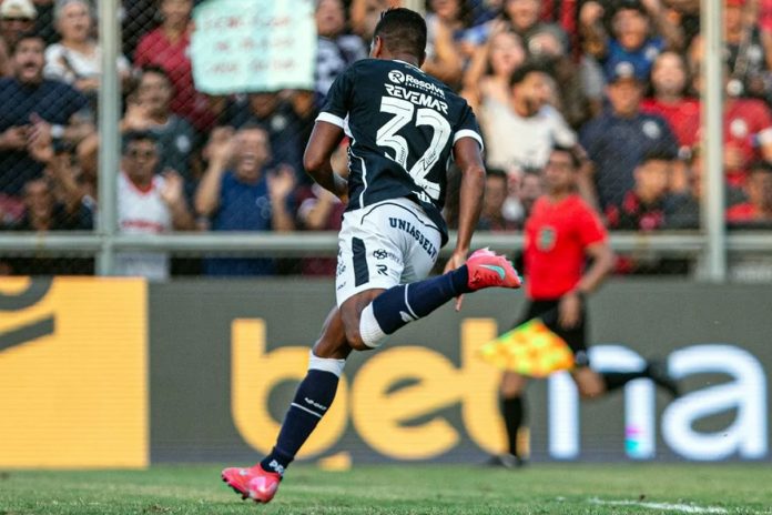 Amazonas-AM 1×3 Remo (Pedro Rocha) – Foto: Raul Martins (Clube do Remo)