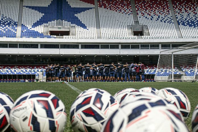 Jogadores remistas realizam atividade física – Foto: Samara Miranda (Clube do Remo)