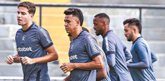 Ciência e tecnologia em vão no Leão Luan Martins, Victor Cantillo, Pedro Costa e Giovanni Pavani – Foto: Samara Miranda (Clube do Remo)