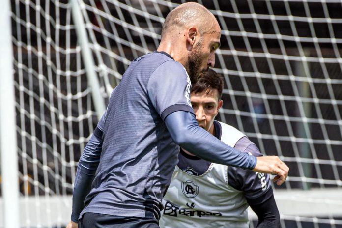 Régis e Alan Rodriguez – Foto: Samara Miranda (Clube do Remo)