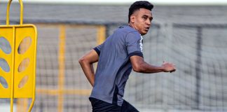 Sob o olhar crítico da torcida Victor Cantillo – Foto: Samara Miranda (Clube do Remo)