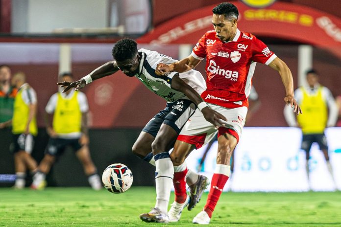 Vila Nova-GO 1×1 Remo (João Pedro) – Foto: Raul Martins (Clube do Remo) Vila Nova-GO 1×1 Remo (João Pedro) – Foto: Raul Martins (Clube do Remo)