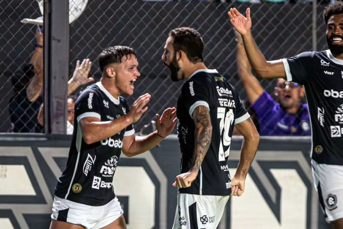 Remo 2×1 Athletico-PR (Diego Hernandez, Marcelinho e Caio Vinícius) – Foto: Samara Miranda (Clube do Remo) Remo 2×1 Athletico-PR (Diego Hernandez, Marcelinho e Caio Vinícius) – Foto: Samara Miranda (Clube do Remo)