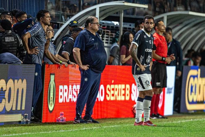 Remo 3×1 Athletic-MG (Guto Ferreira e Marcelinho) – Foto: Samara Miranda (Clube do Remo)