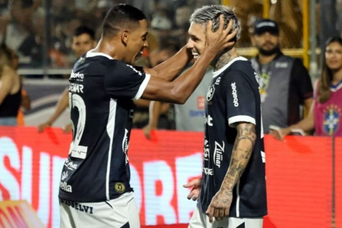 Remo 3×1 Athletic-MG (Pedro Rocha e Diego Hernandez) – Foto: Wagner Almeida (Diário do Pará) Remo 3×1 Athletic-MG (Pedro Rocha e Diego Hernandez) – Foto: Wagner Almeida (Diário do Pará)