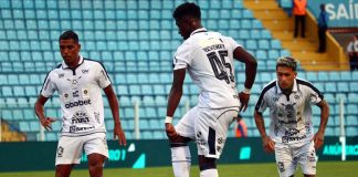 Avaí-SC 3×1 Remo (Pedro Rocha, João Pedro e Diego Hernandez) – Foto: Elói Mendes Neto