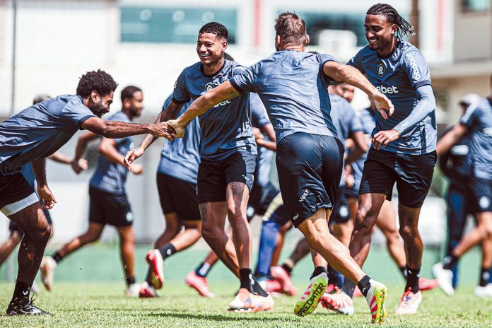 Caio Vinícius, Marrony, Panagiotis Tachtsidis e Kayky – Foto: Raul Martins (Clube do Remo)