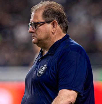 Guto Ferreira “esfria” e Remo volta ao mercado em busca de treinador Guto Ferreira – Foto: Samara Miranda (Clube do Remo)