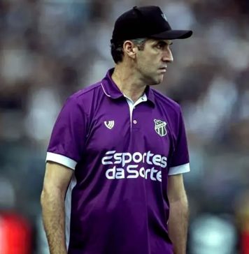 Léo Condé terá 3 dias para revigorar o Leão Léo Condé – Foto: Felipe Santos (Ceará-CE)