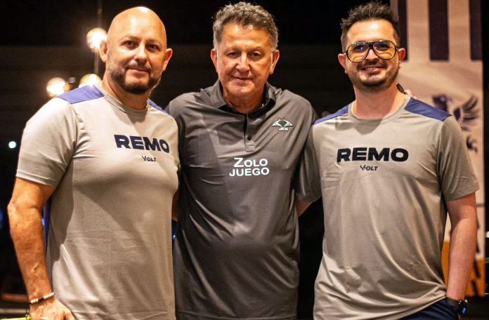 Francisco Yony Londoño, Juan Carlos Osorio e John Mario Arango – Foto: Raul Martins (Clube do Remo) Francisco Yony Londoño, Juan Carlos Osorio e John Mario Arango – Foto: Raul Martins (Clube do Remo)