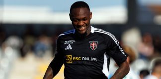 Remo deve anunciar zagueiro camaronês Duplexe Tchamba Duplexe Tchamba – Foto: Imago