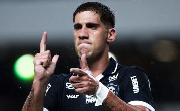 Remo empata com Internacional-RS e jejum na elite continua Leonel Picco – Foto: Raul Martins (Clube do Remo)