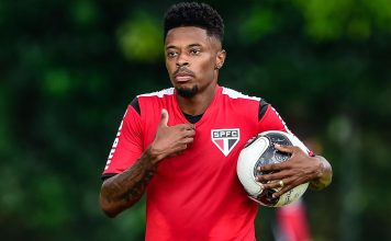 Michel Bastos – Foto: Fernando Dantas