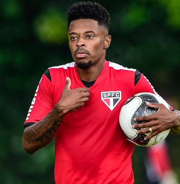 Michel Bastos – Foto: Fernando Dantas