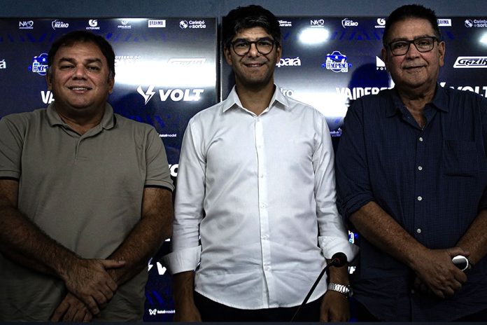 Milton Campos, Luís Vagner Vivian e Antônio Carlos Teixeira (Tonhão) – Foto: Samara Miranda (Clube do Remo) Milton Campos, Luís Vagner Vivian e Antônio Carlos Teixeira (Tonhão) – Foto: Samara Miranda (Clube do Remo)