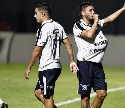 Remo 3×0 Águia de Marabá (Rafael Monti e Giovanni Pavani) – Foto: Igor Mota (O Liberal)