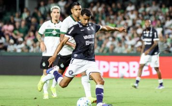 Remo perde para o Coritiba-PR e segue sem vencer na Série A do Brasileirão Coritiba-PR 1×0 Remo (Zé Ricardo) – Foto: Robson Mafra