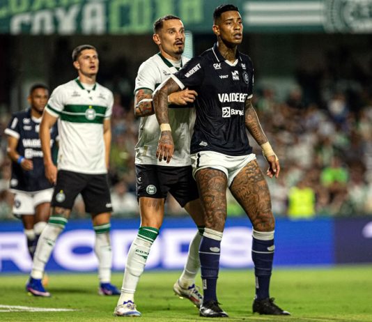 Leão mostra evolução, mas precisa de ajustes Coritiba-PR 1×0 Remo (Alef Manga) – Foto: Raul Martins (Clube do Remo)