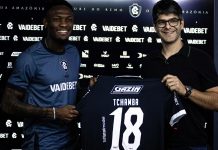 Duplexe Tchamba e Luís Vagner Vivian – Foto: Raul Martins (Clube do Remo)