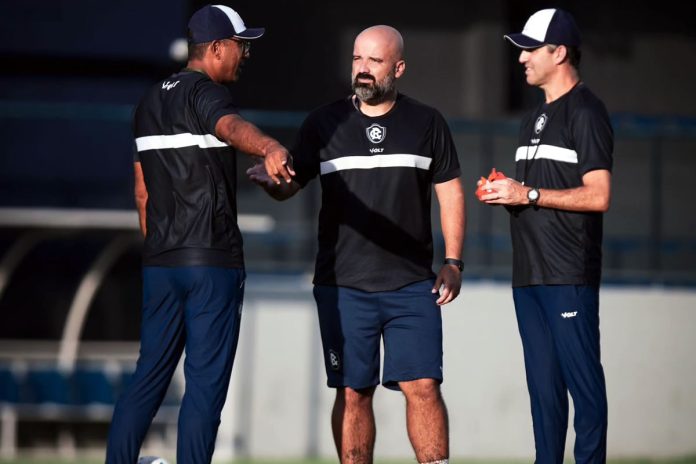 Felipe Surian, Flávio Garcia e Léo Condé – Foto: Raul Martins (Clube do Remo)