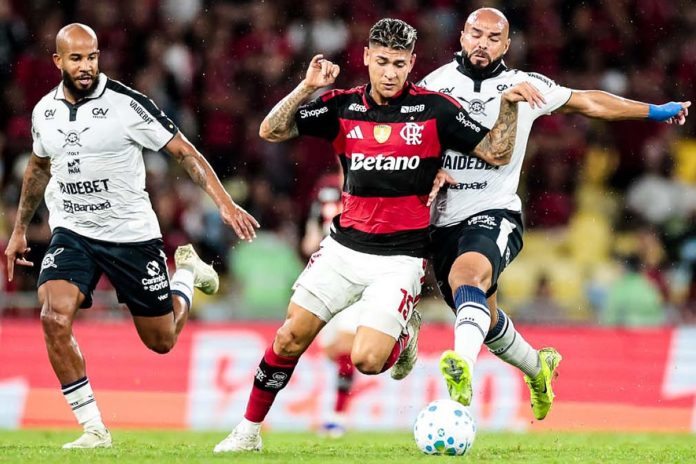 Flamengo-RJ 3×0 Remo (Patrick e Zé Welison) – Foto: Gilvan de Souza