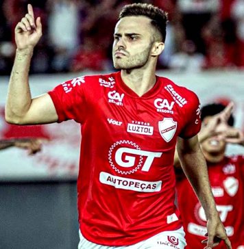 Gabriel Poveda – Foto: Roberto Correa (Vila Nova-GO)