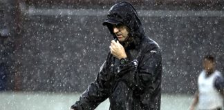 Condé lembra começo ruim no Vitória-BA para projetar reação no Remo: “Já passei por esses desafios” Léo Condé – Foto: Raul Martins (Clube do Remo)