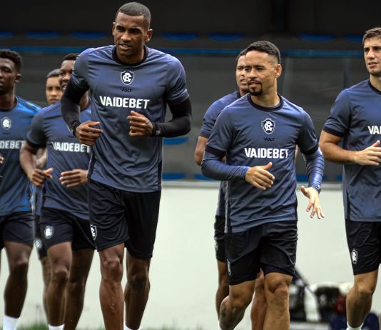 Marllon, Yago Pikachu e Leonel Picco – Foto: Raul Martins (Clube do Remo)