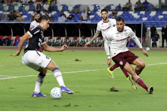 Remo 0×2 Fluminense-RJ (Vitor Bueno) – Foto: Mauro Ângelo (Diário do Pará)