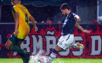 “Pedimos para parar o jogo”, revela Taliari após empate Remo 1×1 Monte Roraima-RR (Gabriel Taliari) – Foto: Samara Miranda (Clube do Remo)