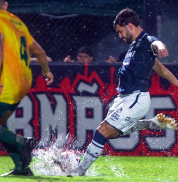 “Pedimos para parar o jogo”, revela Taliari após empate Remo 1×1 Monte Roraima-RR (Gabriel Taliari) – Foto: Samara Miranda (Clube do Remo)