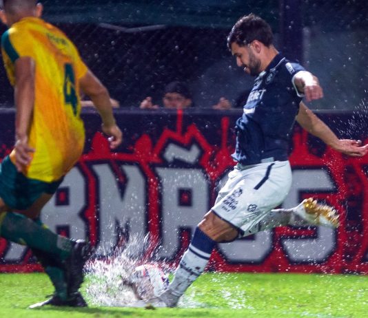 “Pedimos para parar o jogo”, revela Taliari após empate Remo 1×1 Monte Roraima-RR (Gabriel Taliari) – Foto: Samara Miranda (Clube do Remo)