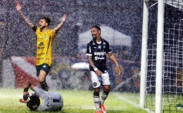 Léo Condé lamenta empate do Remo e cita impacto da chuva na atuação Remo 1×1 Monte Roraima-RR (Yago Pikachu) – Foto: Wagner Santana (O Liberal)