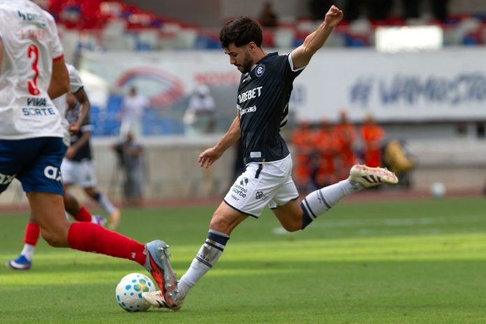 Remo 4×1 Bahia-BA (Gabriel Taliari) – Foto: Samara Miranda (Clube do Remo) Remo 4×1 Bahia-BA (Gabriel Taliari) – Foto: Samara Miranda (Clube do Remo)