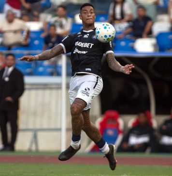 Remo 4×1 Bahia-BA (Alef Manga) – Foto: Samara Miranda (Clube do Remo)