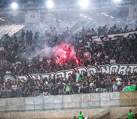 Torcida do Remo lota setor visitante do Maracanã e chama atenção mesmo após derrota Fenômeno Azul no Maracanã – Foto: Rômulo Silva dos Santos