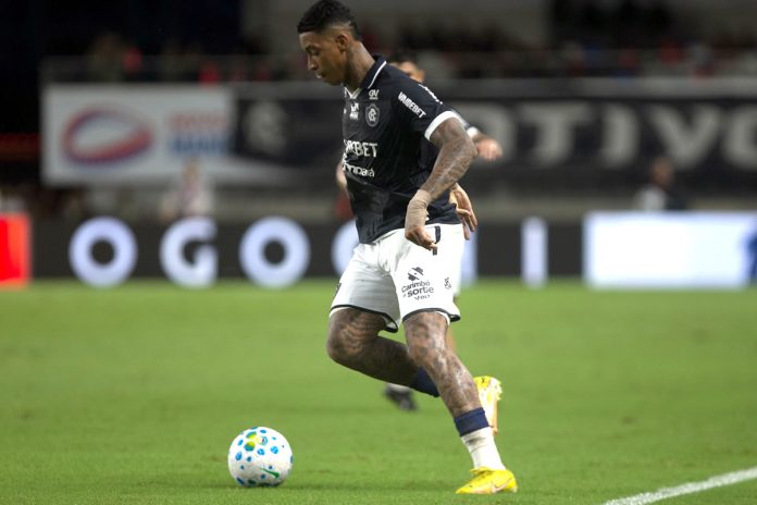 Alef Manga – Foto: Samara Miranda (Clube do Remo) Alef Manga – Foto: Samara Miranda (Clube do Remo)