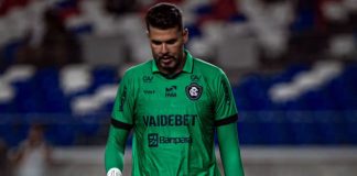 Ivan Quaresma comemora vitória e defesas com a camisa do Remo na Copa Norte Ivan Quaresma – Foto: Samara Miranda (Clube do Remo)