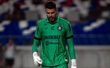 Ivan Quaresma comemora vitória e defesas com a camisa do Remo na Copa Norte Ivan Quaresma – Foto: Samara Miranda (Clube do Remo)