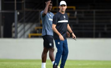 João Pedro e Léo Condé – Foto: Samara Miranda (Clube do Remo)