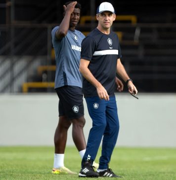 João Pedro e Léo Condé – Foto: Samara Miranda (Clube do Remo)