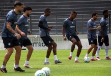 Jogadores remistas realizam atividade física – Foto: Samara Miranda (Clube do Remo)