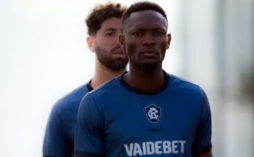 Léo Andrade e Duplexe Tchamba – Foto: Raul Martins (Clube do Remo)