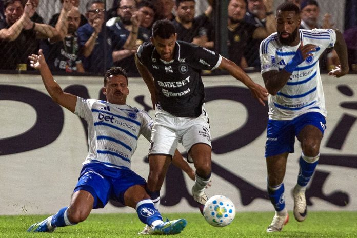 Remo 0×1 Cruzeiro-MG (Zé Ricardo) – Foto: Samara Miranda (Clube do Remo)