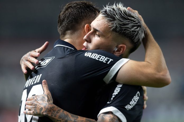 Remo 1×0 Amazonas-AM (Gabriel Poveda e Diego Hernandez) – Foto: Samara Miranda (Clube do Remo)