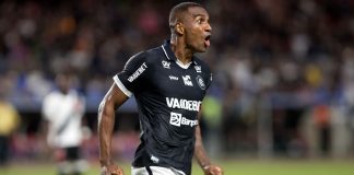 Remo empata com Vasco-RJ sob chuva e tensão no Mangueirão Remo 1×1 Vasco-RJ (Marllon) – Foto: Samara Miranda (Clube do Remo)