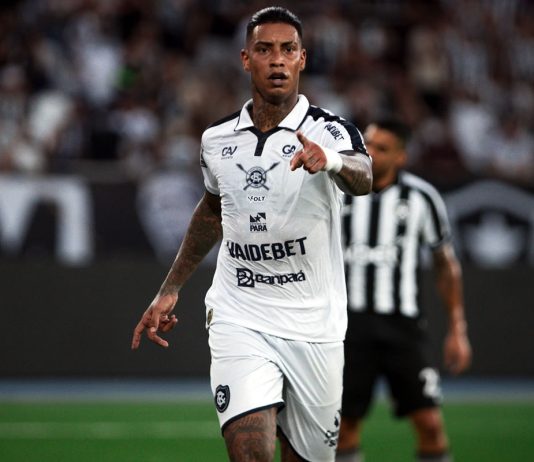 Botafogo-RJ 1×2 Remo (Alef Manga) – Foto: Samara Miranda (Clube do Remo)