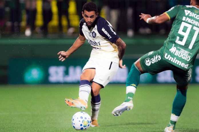 Chapecoense-SC 2×3 Remo (Marcelinho) – Foto: Raul Martins (Clube do Remo) Chapecoense-SC 2×3 Remo (Marcelinho) – Foto: Raul Martins (Clube do Remo)