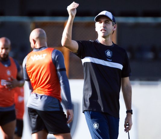 Remo finaliza preparação e relaciona 23 atletas para duelo com Athletico-PR Léo Condé – Foto: Samara Miranda (Clube do Remo)